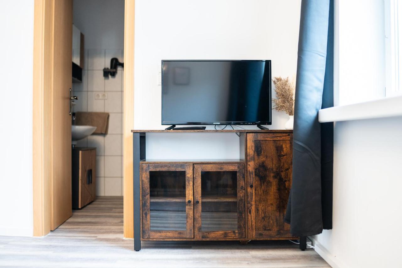 Black Tiger Seaside - Ferienwohnungen Direkt Am See Garden ภายนอก รูปภาพ